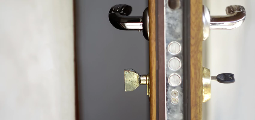 Holiday Emergency Locksmith in Pinellas Park, Florida